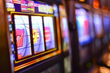 bilyard Lucky Number live dealer with number-drawing device on HD camera feed